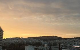 Cozy Apartment Near Metro-Athens View